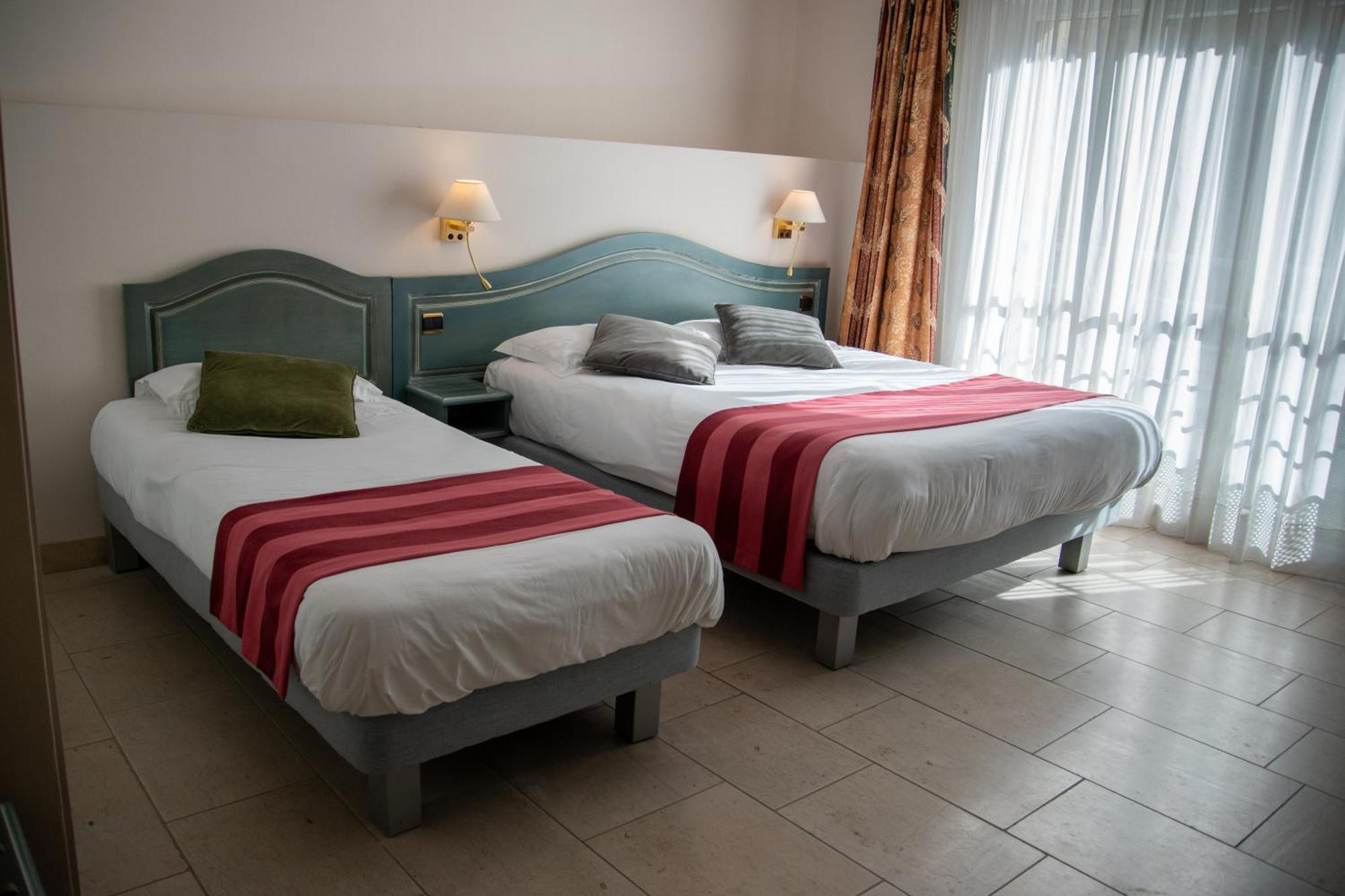 Logis Le Saint Nicolas Bar-sur-Aube Zewnętrze zdjęcie