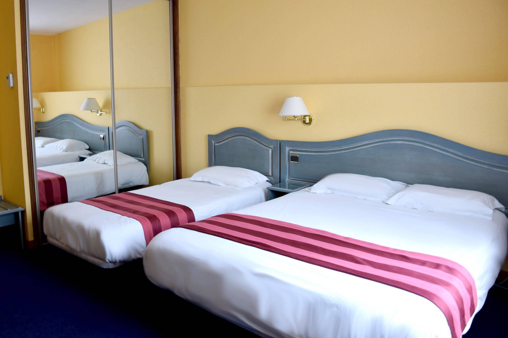 Logis Le Saint Nicolas Bar-sur-Aube Zewnętrze zdjęcie